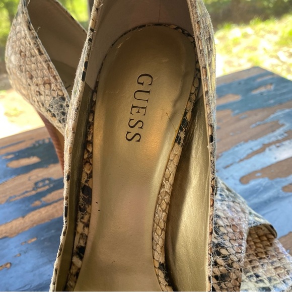 Guess snake skin open toe platform sling back pumps / stilettos 8.5. Free ship - Picture 9 of 10